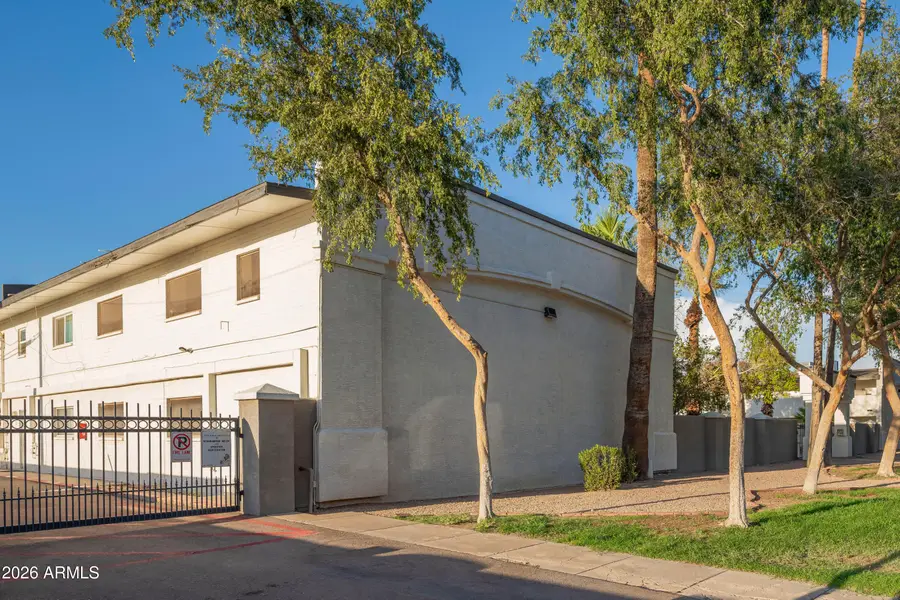 810 E Colter Street, Phoenix, AZ 85014 - #3