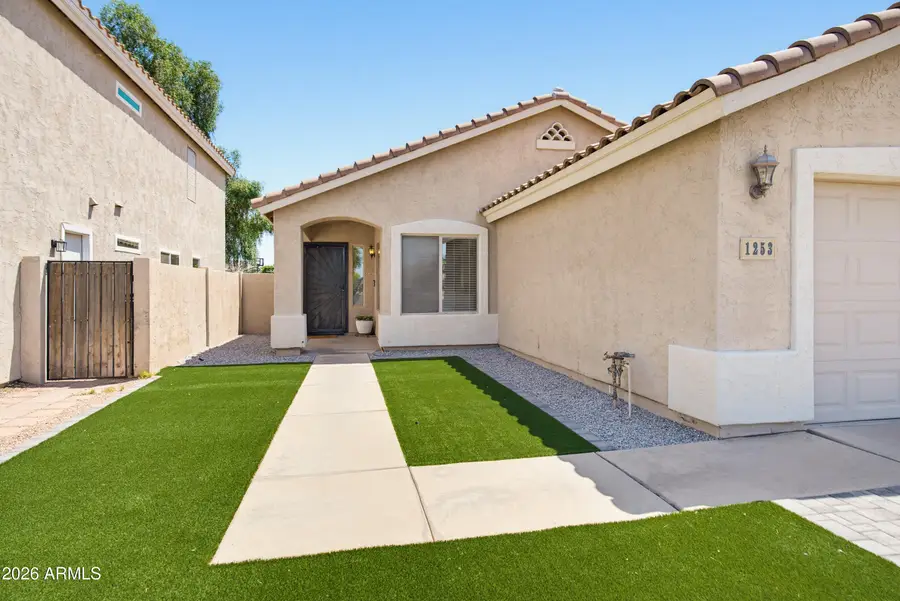 1253 S Colonial Drive, Gilbert, AZ 85296 - #2