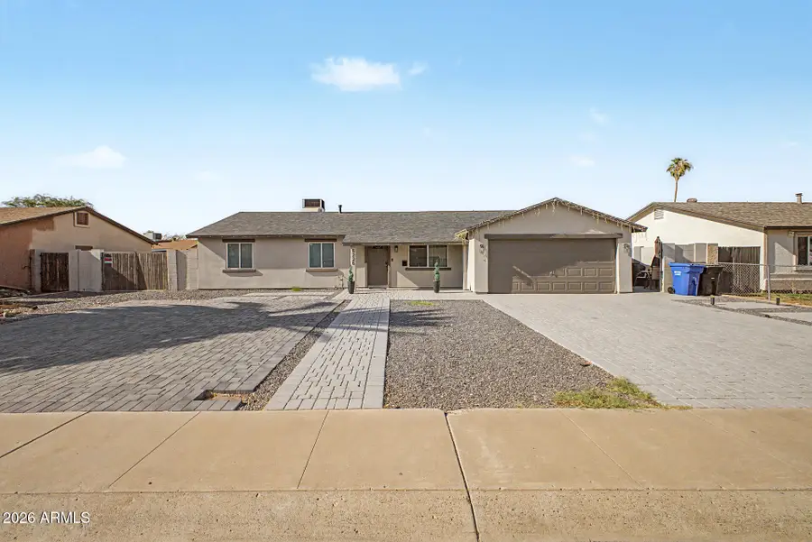 6226 W Almeria Road, Phoenix, AZ 85035 - #2
