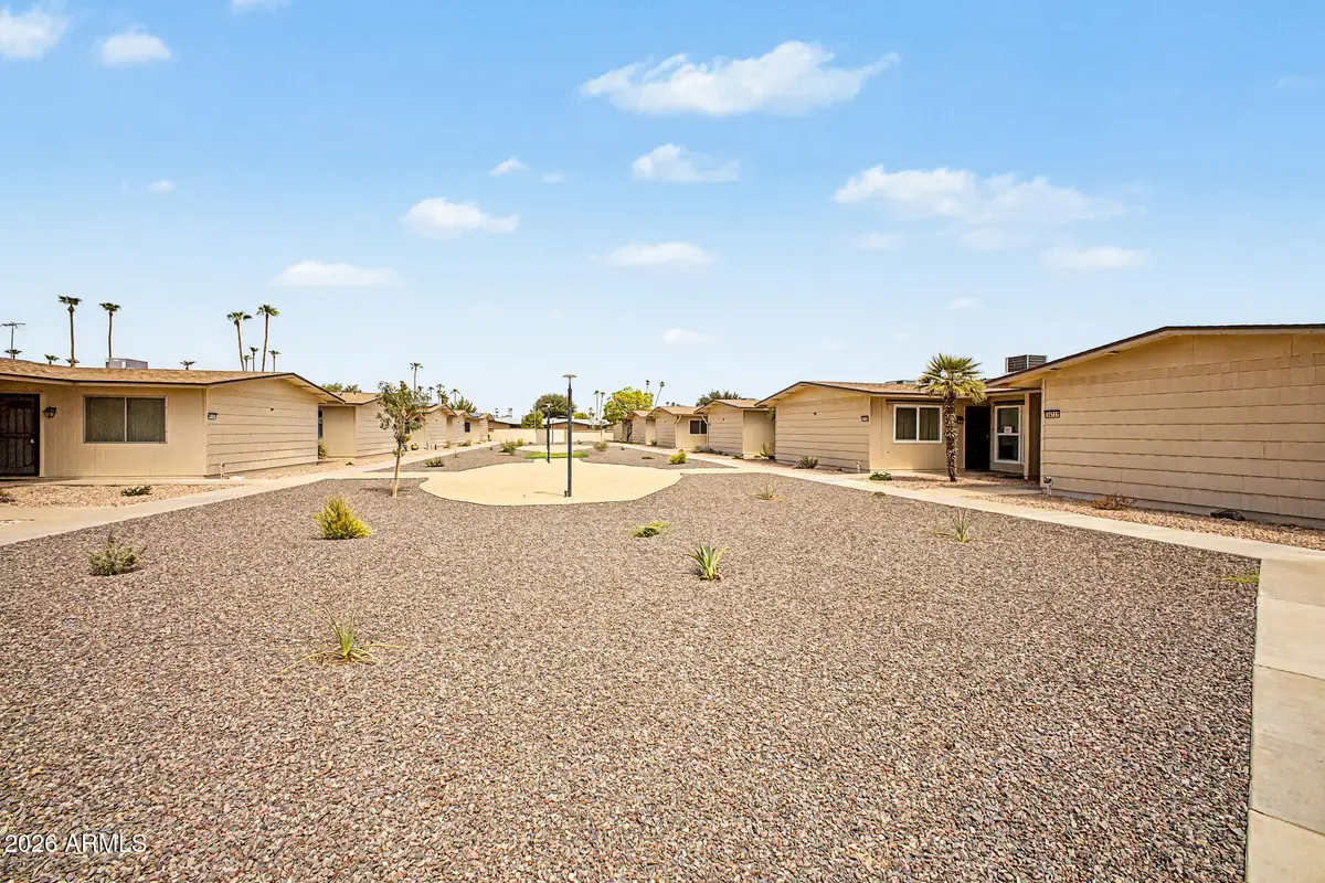 10737 W Santa Fe Drive, Sun City, AZ 85351 - #1