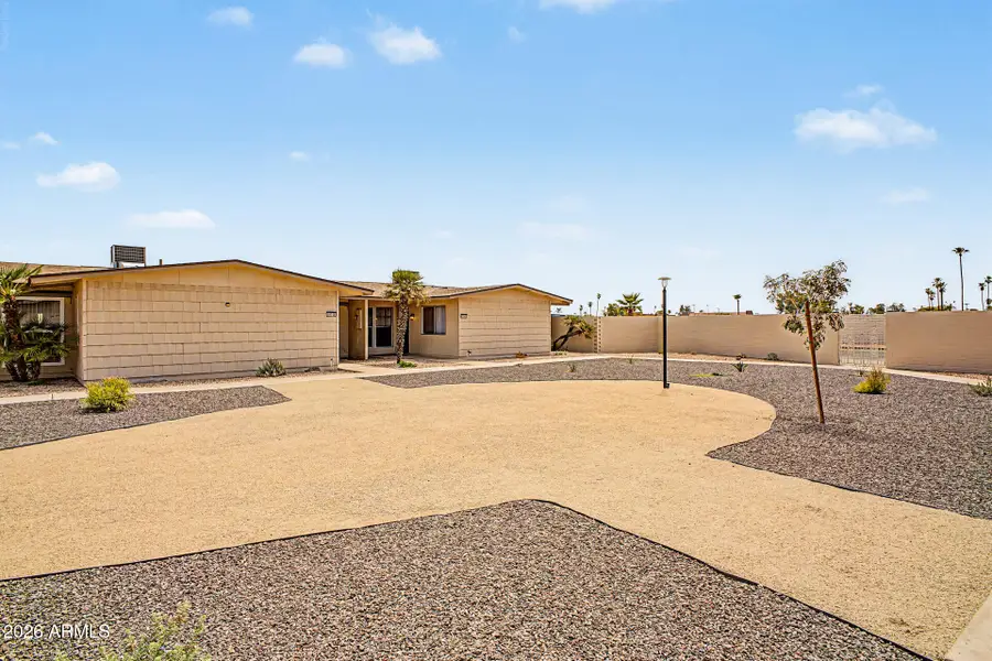 10737 W Santa Fe Drive, Sun City, AZ 85351 - #3
