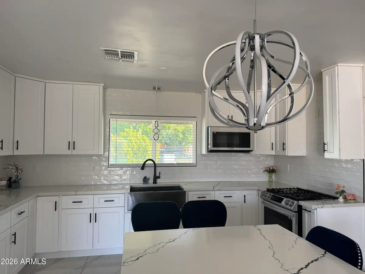 1129 W 10th Street, Mesa, AZ 85201 - #1