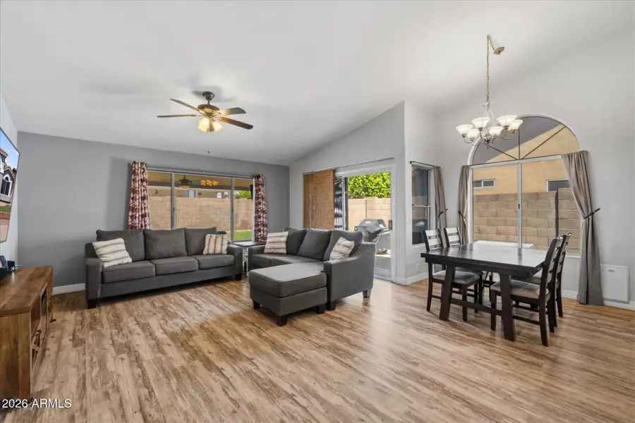 3864 W Alameda Road, Glendale, AZ 85310 - #3