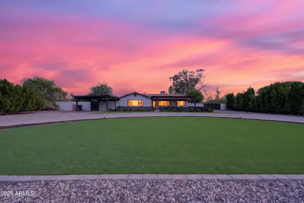 8829 W Mariposa Grande Lane, Peoria, AZ 85383