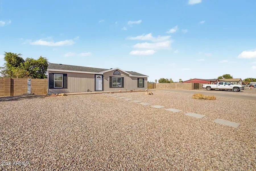 828 E Quentin Lane, San Tan Valley, AZ 85140 - #3