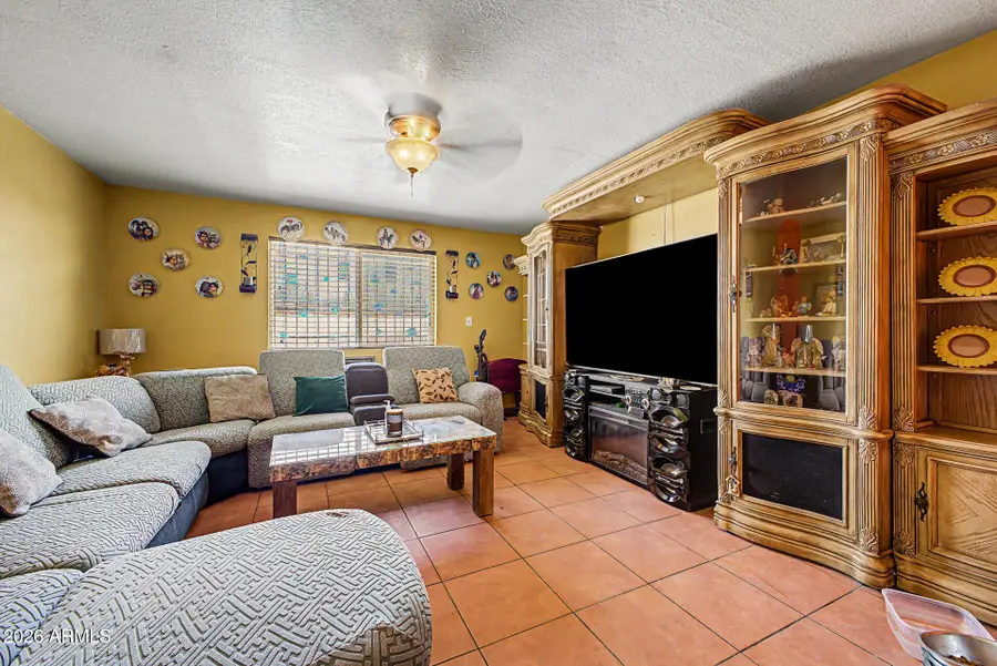 3405 W Sunnyside Avenue, Phoenix, AZ 85029 - #3