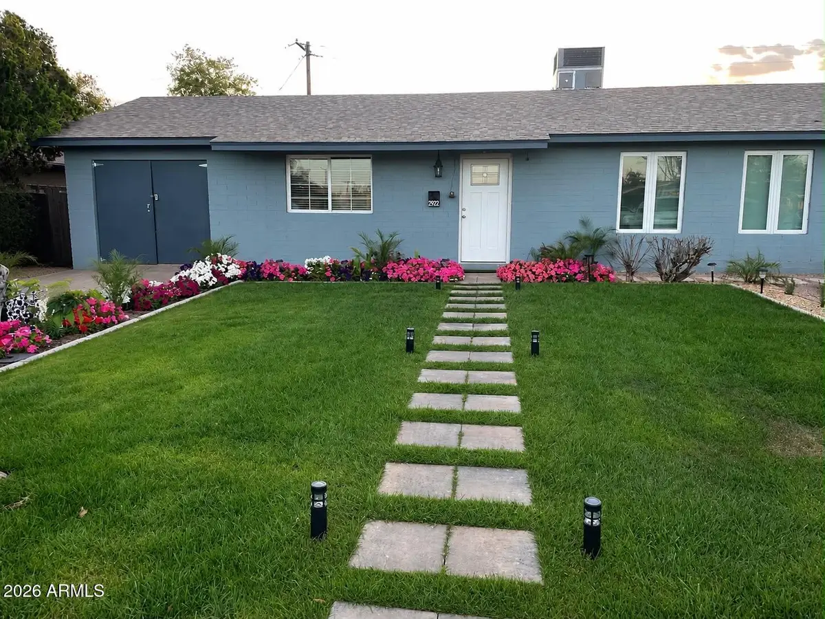 2922 N 39th Avenue W, Phoenix, AZ 85019 - #1