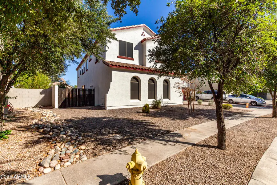 6233 S Rochester Drive, Gilbert, AZ 85298 - #2