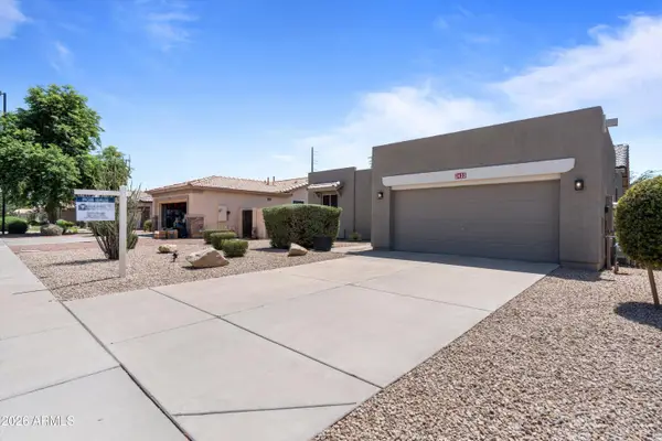 3433 E Santa Fe Lane, Gilbert, AZ 85297