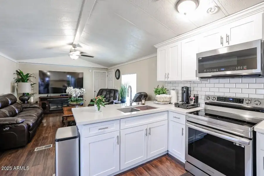 12727 W Glendale Avenue #106, Glendale, AZ 85307 - #3