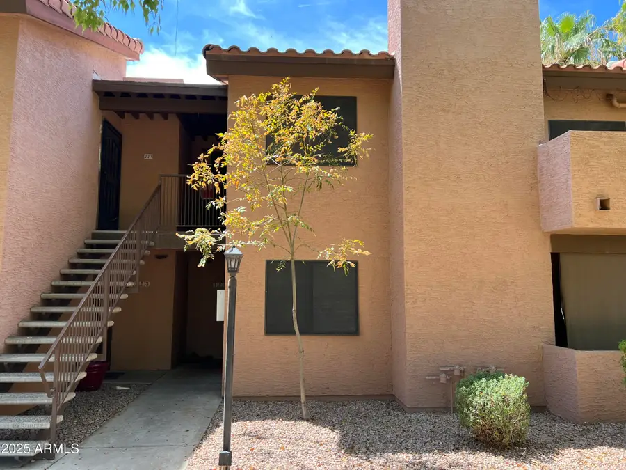 1075 E Chandler Boulevard #124, Chandler, AZ 85225 - #2