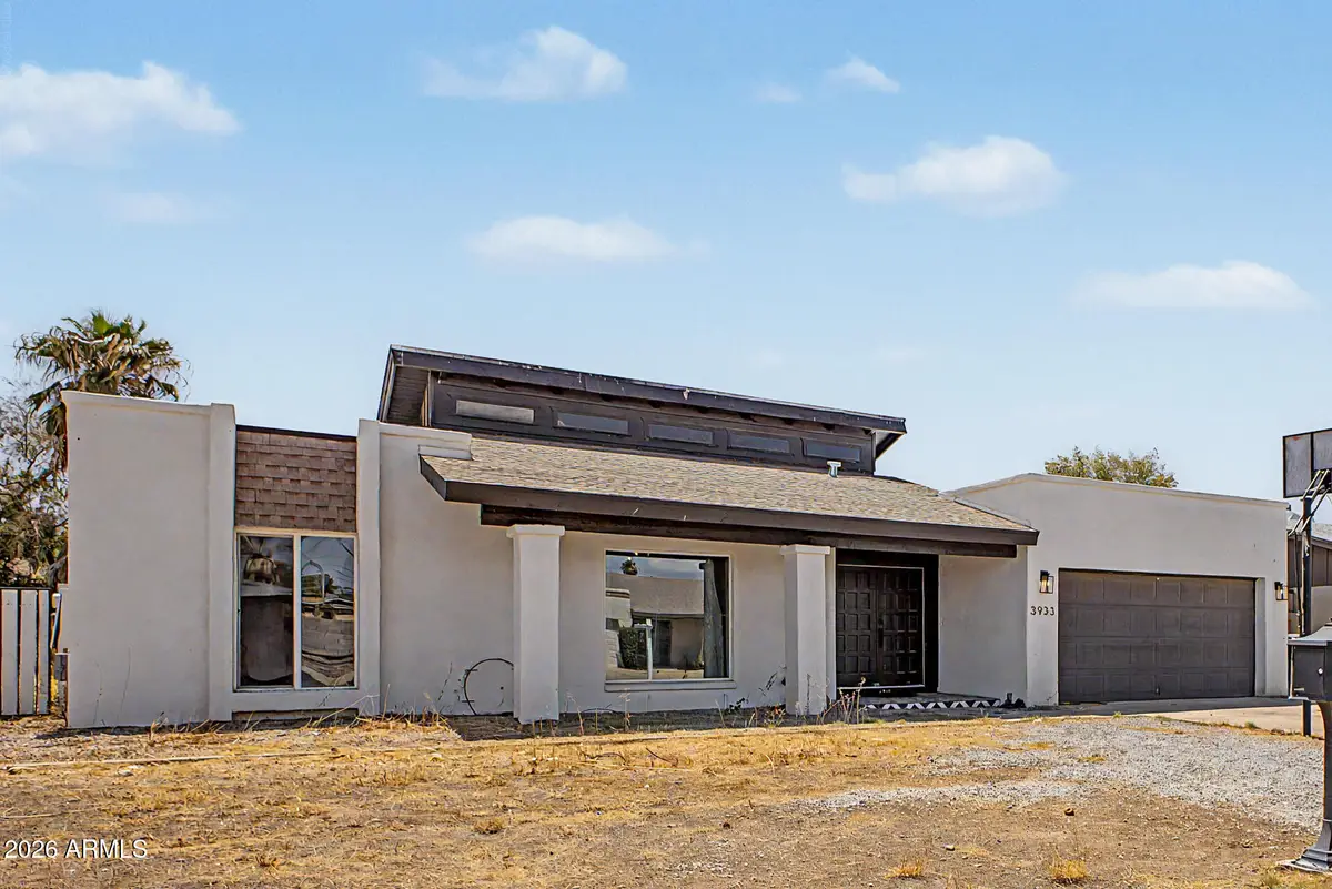 3933 W Sharon Avenue, Phoenix, AZ 85029 - #1