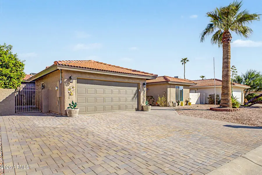 25861 S New Town Drive, Sun Lakes, AZ 85248 - #2