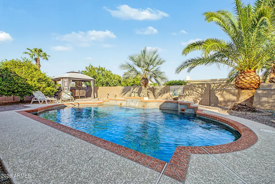 25861 S New Town Drive, Sun Lakes, AZ 85248 - #3