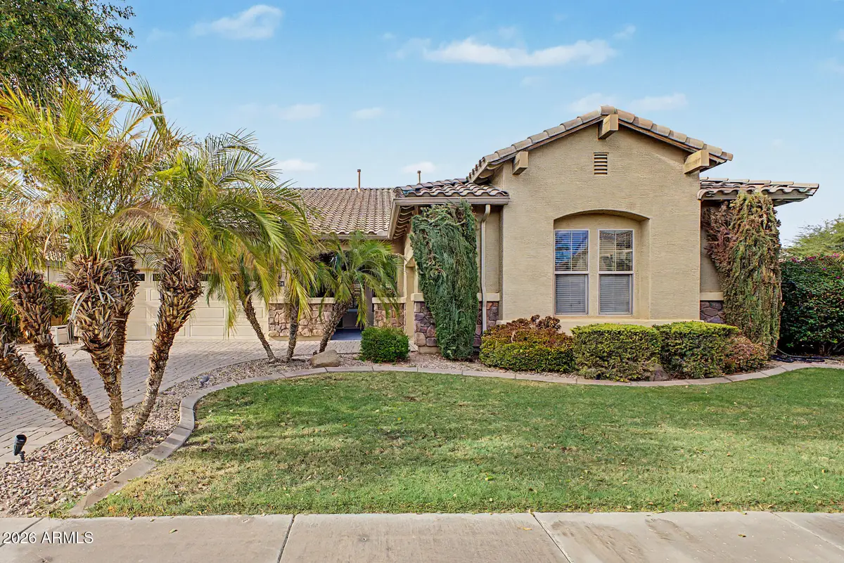 2724 E Bridgeport Parkway, Gilbert, AZ 85295 - #1