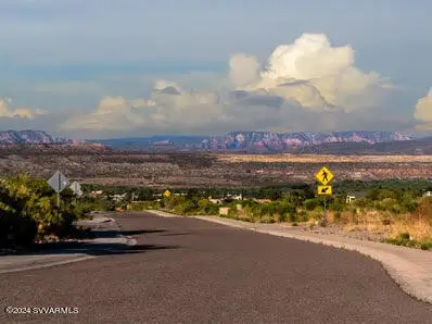 2061 Crossroads Boulevard #130, Clarkdale, AZ 86324 - #3