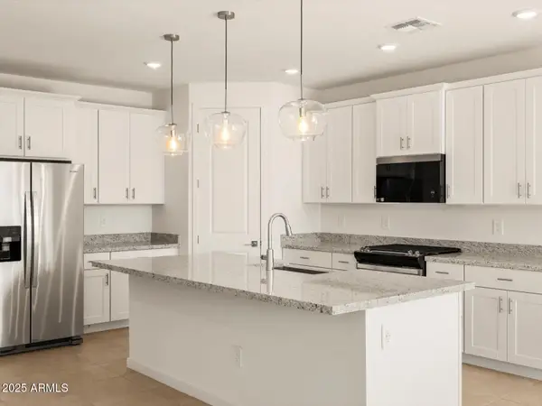 20388 N 226th Lane, Surprise, AZ 85387