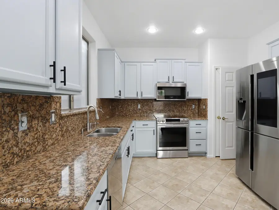 85 W Goldfinch Way, Chandler, AZ 85286 - #3