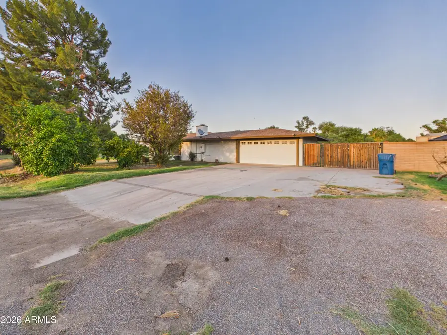 6809 S 66th Avenue, Laveen, AZ 85339 - #3