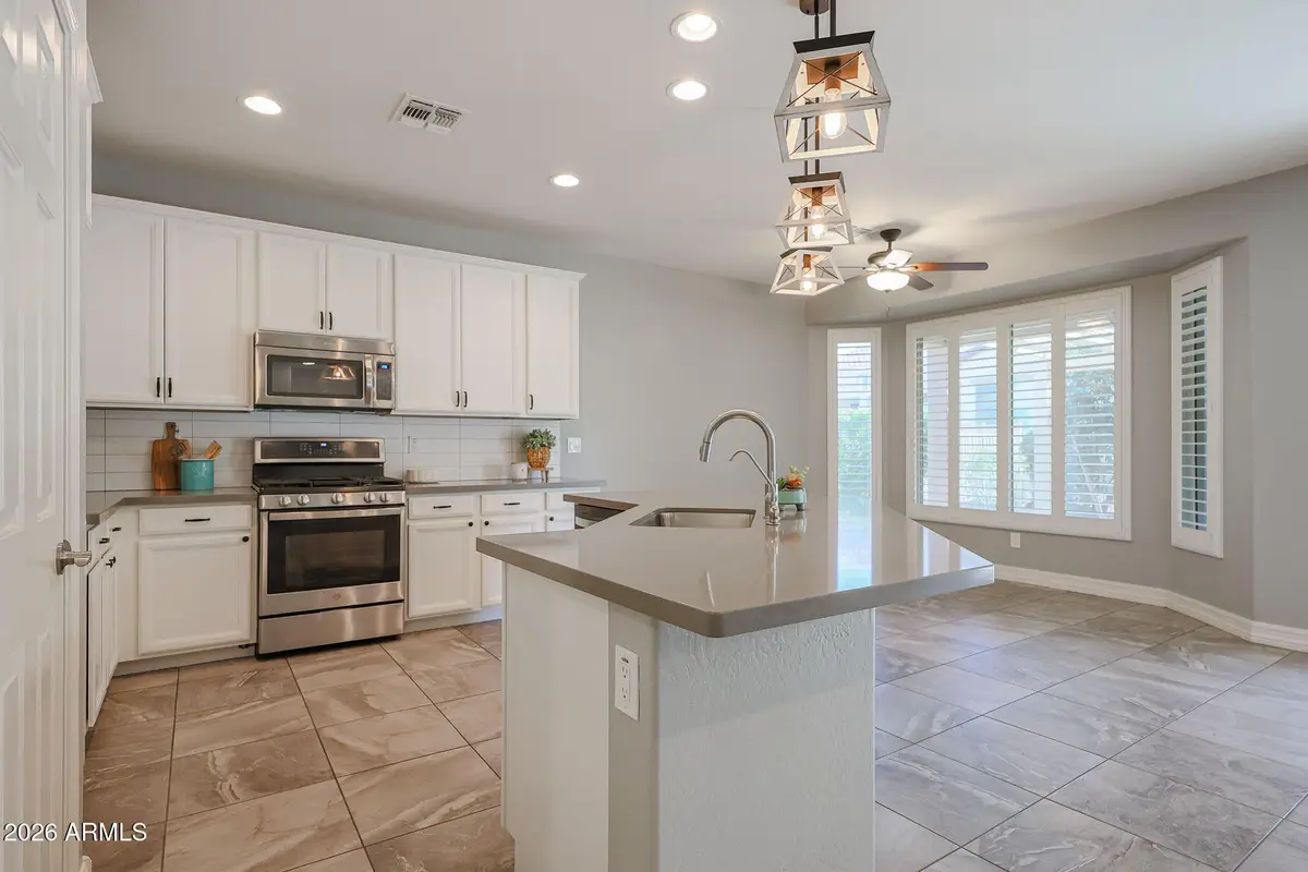 17929 W Glenhaven Drive, Goodyear, AZ 85338 - #1