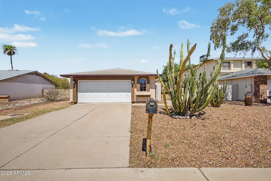 3740 W Michigan Avenue, Glendale, AZ 85308 - #2