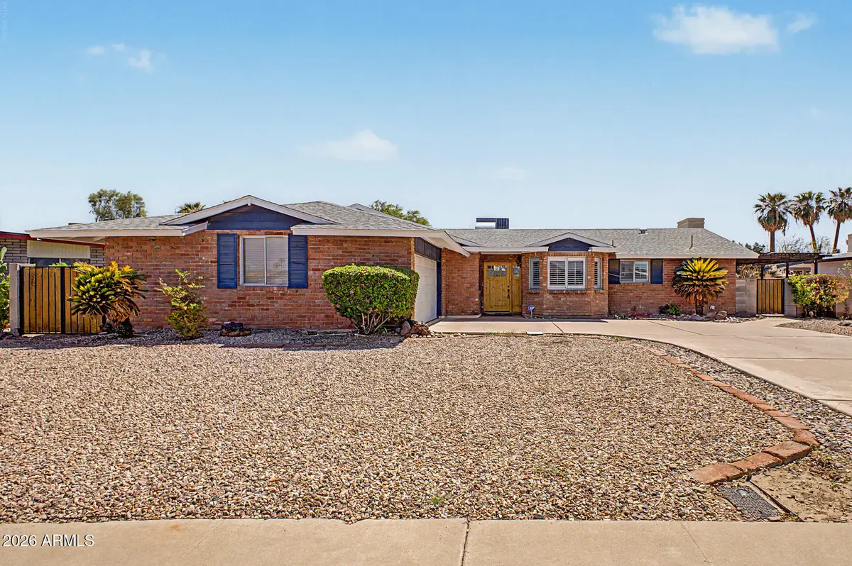 4315 W Griswold Road, Glendale, AZ 85302 - #1