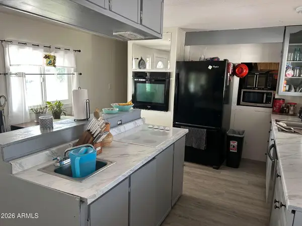 9608 E Birchwood Avenue, Mesa, AZ 85208