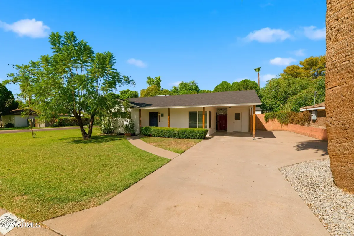 2002 N 39th Street, Phoenix, AZ 85008 - #1