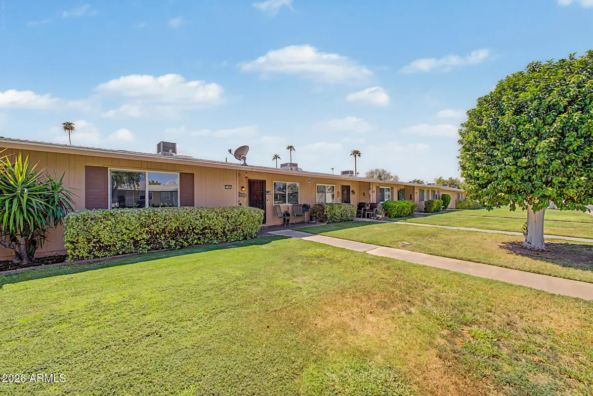11005 W Santa Fe Drive, Sun City, AZ 85351 - #1