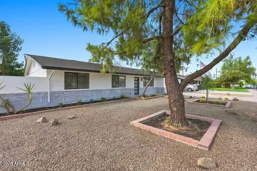 3821 W Desert Park Lane, Phoenix, AZ 85051