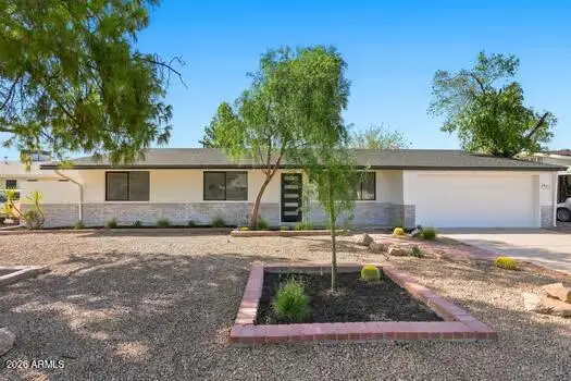 3821 W Desert Park Lane, Phoenix, AZ 85051 - #2