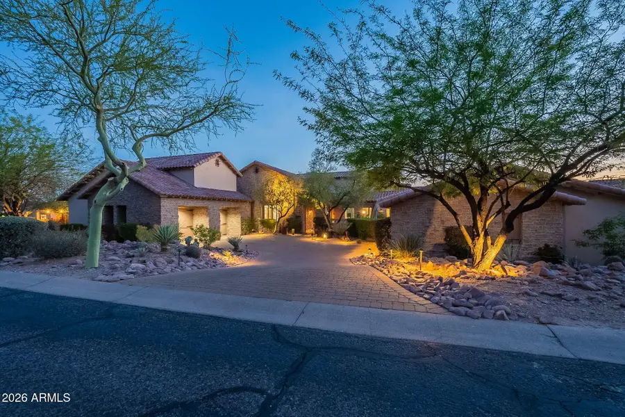 2560 S Geronimo Head Trail, Gold Canyon, AZ 85118 - #2