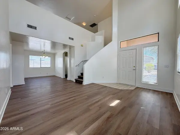 7036 N 77th Drive, Glendale, AZ 85303