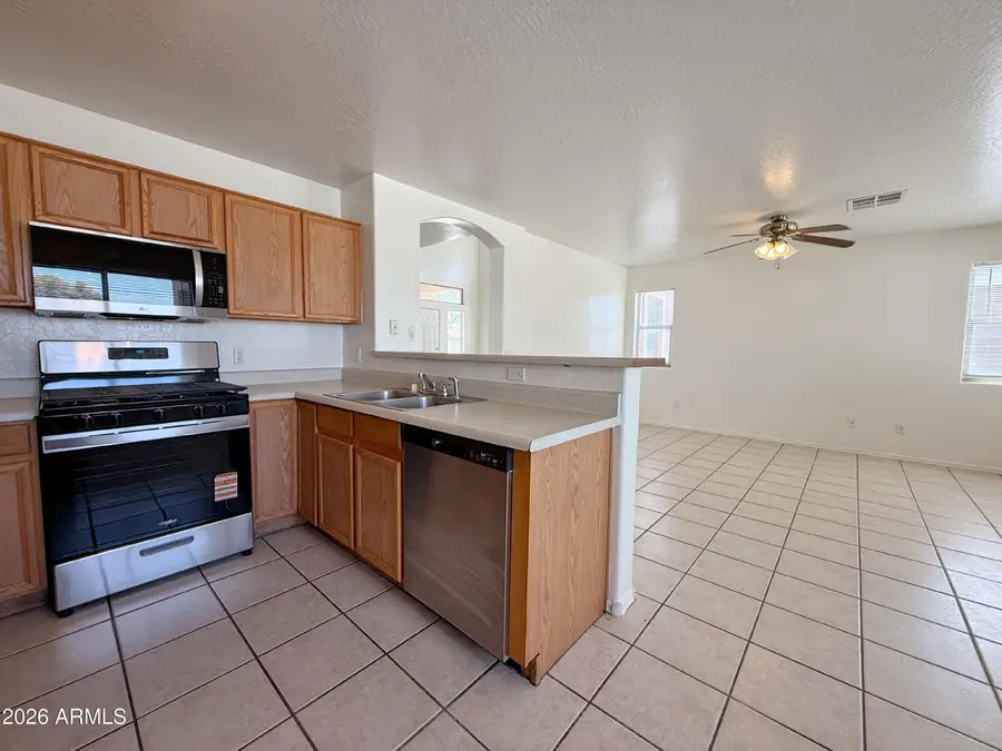 7036 N 77th Drive, Glendale, AZ 85303 - #3
