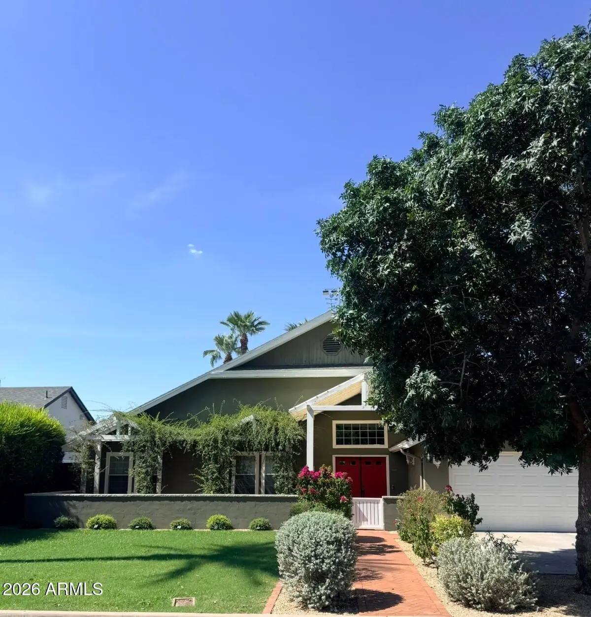 804 E Myrtle Avenue, Phoenix, AZ 85020 - #1
