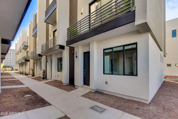 4220 N 32nd Street #12, Phoenix, AZ 85018