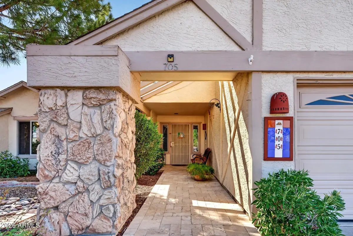 705 W Alamo Drive, Chandler, AZ 85225 - #1