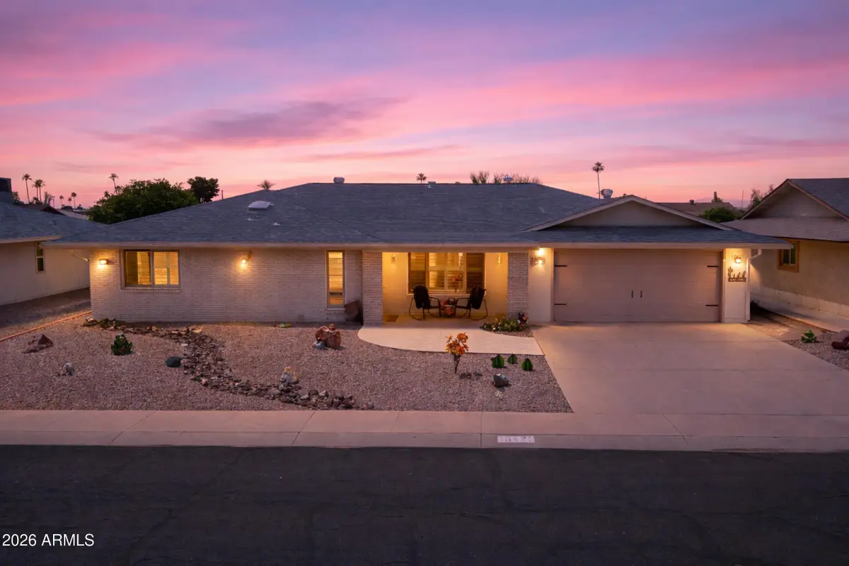 10421 W Concho Circle, Sun City, AZ 85373 - #1