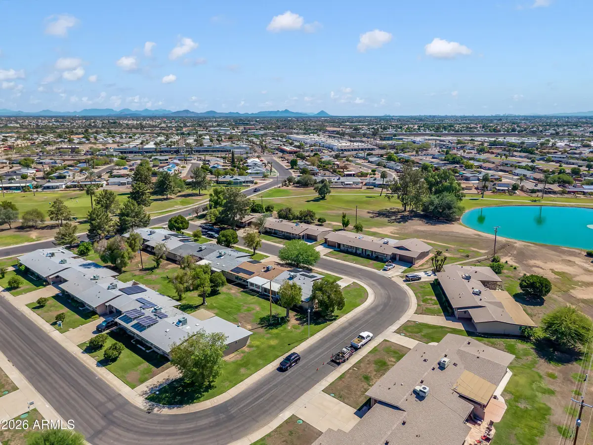 10013 W Lakeview Circle N, Sun City, AZ 85351 - #1