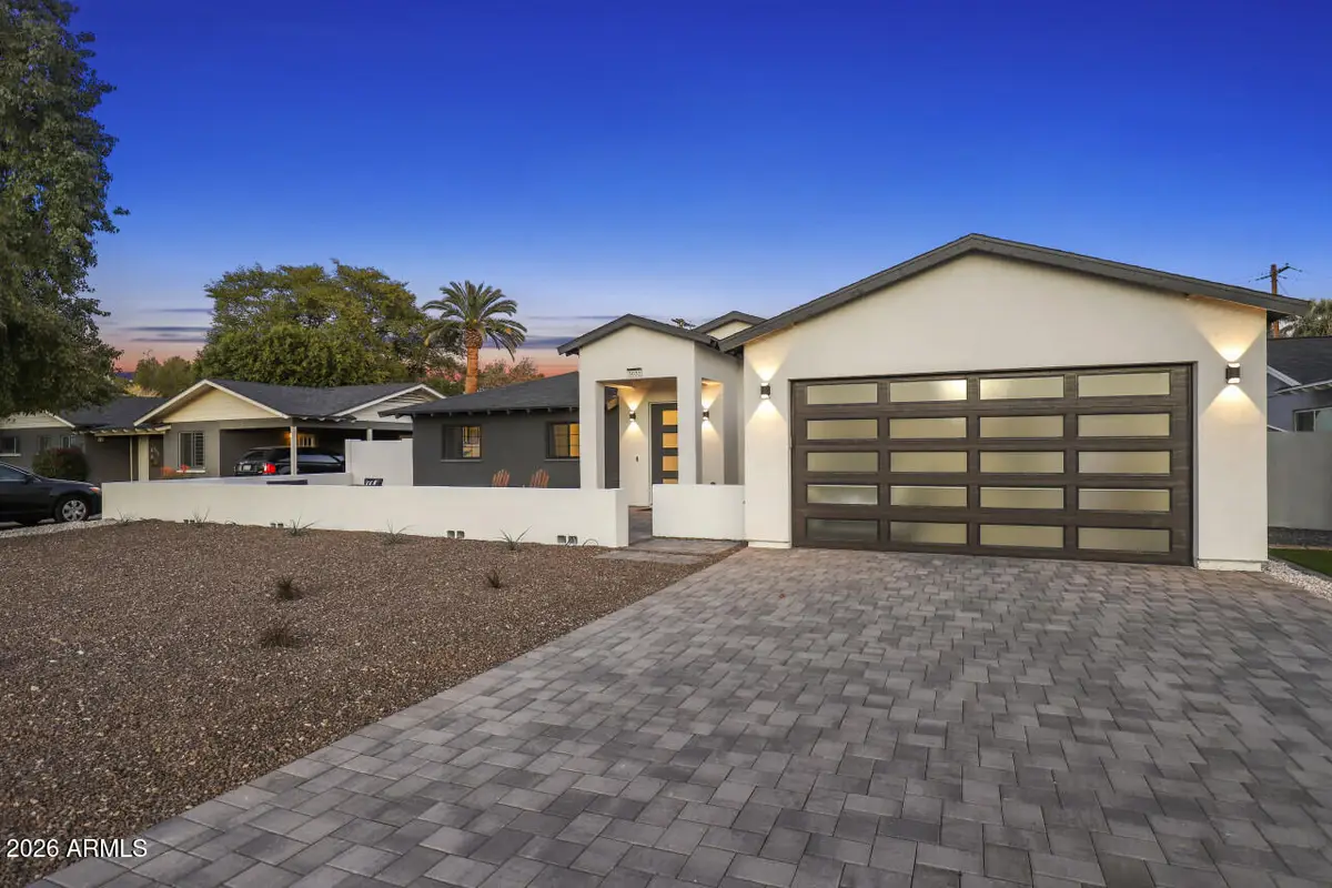 3031 N 52nd Street, Phoenix, AZ 85018 - #1