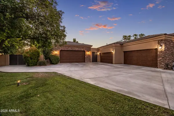 3912 E Minton Circle, Mesa, AZ 85215