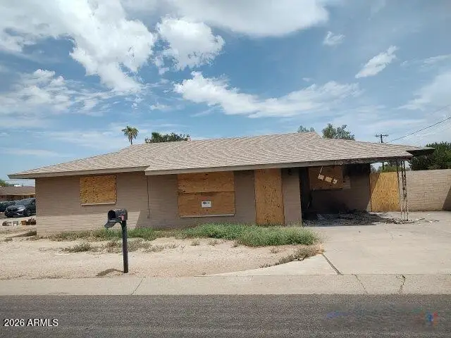 410 W Carson Road, Phoenix, AZ 85041 - #2
