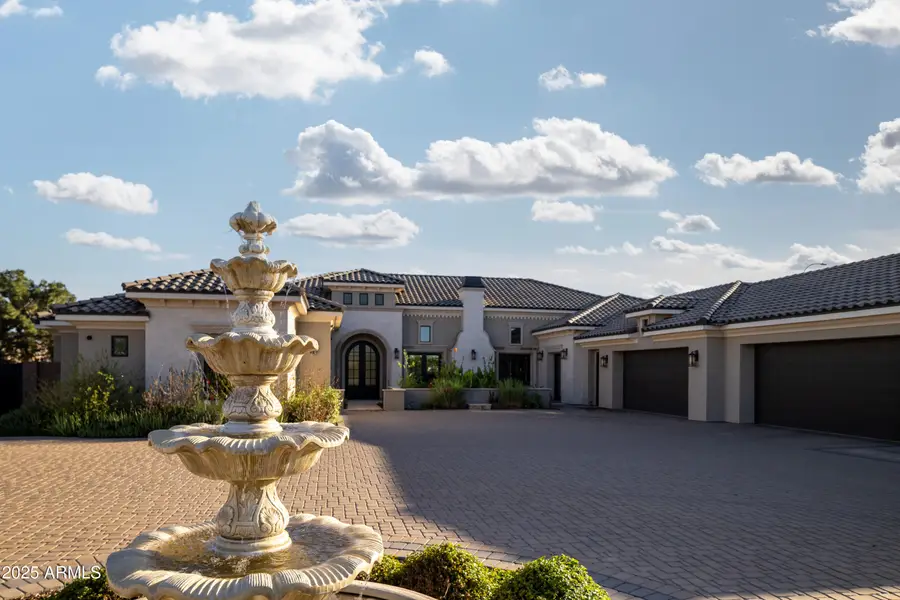 1011 E Kingbird Place, Chandler, AZ 85286 - #2