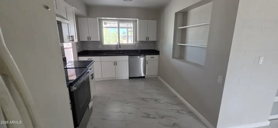 11033 N 105th Avenue, Sun City, AZ 85351 - #3