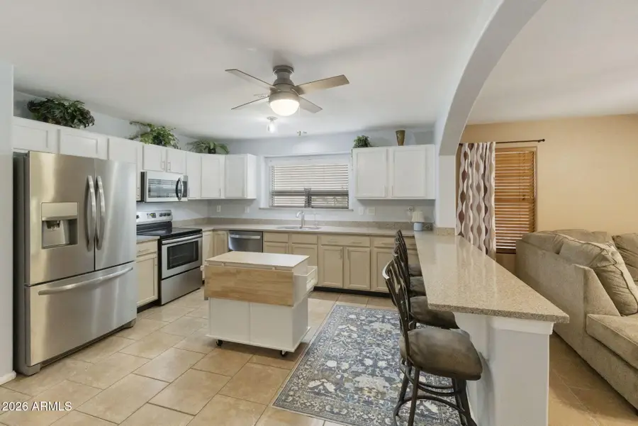 897 E Mountain View Road, San Tan Valley, AZ 85143 - #3