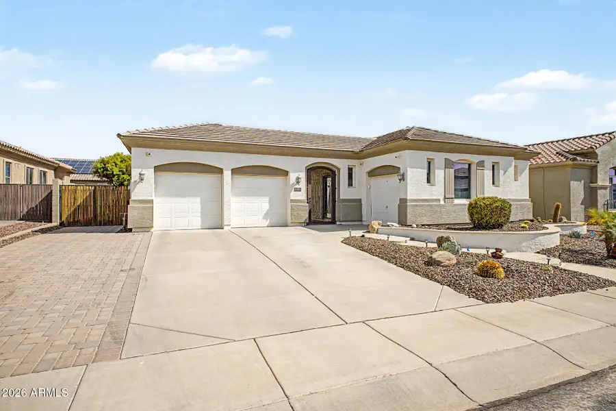 18418 W Cinnabar Avenue, Waddell, AZ 85355 - #3