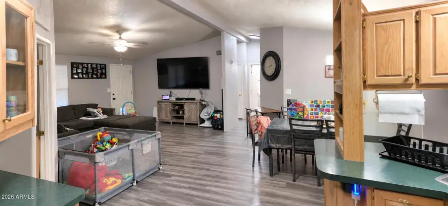5470 E Roberts Drive, Globe, AZ 85501 - #3