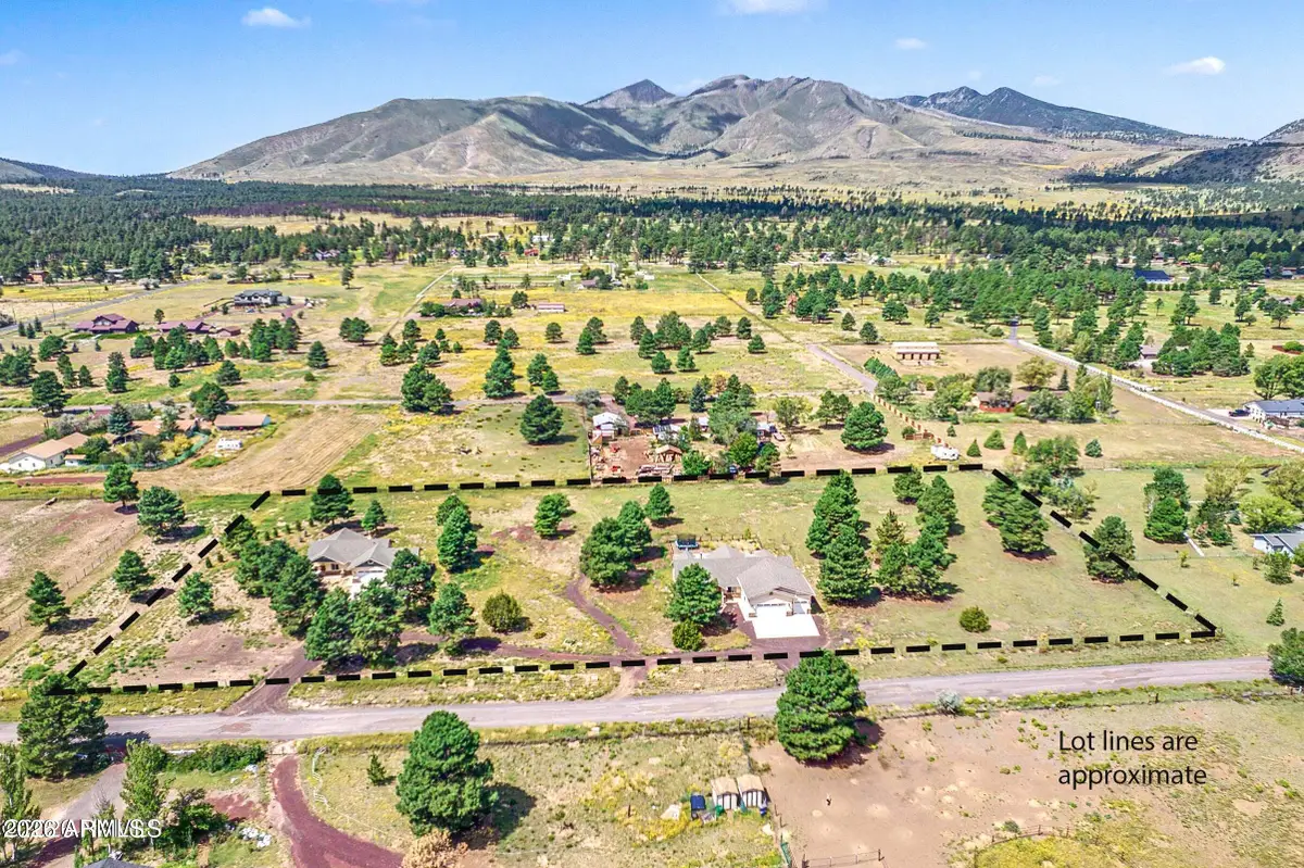 12194 Daniel Way, Flagstaff, AZ 86004 - #1