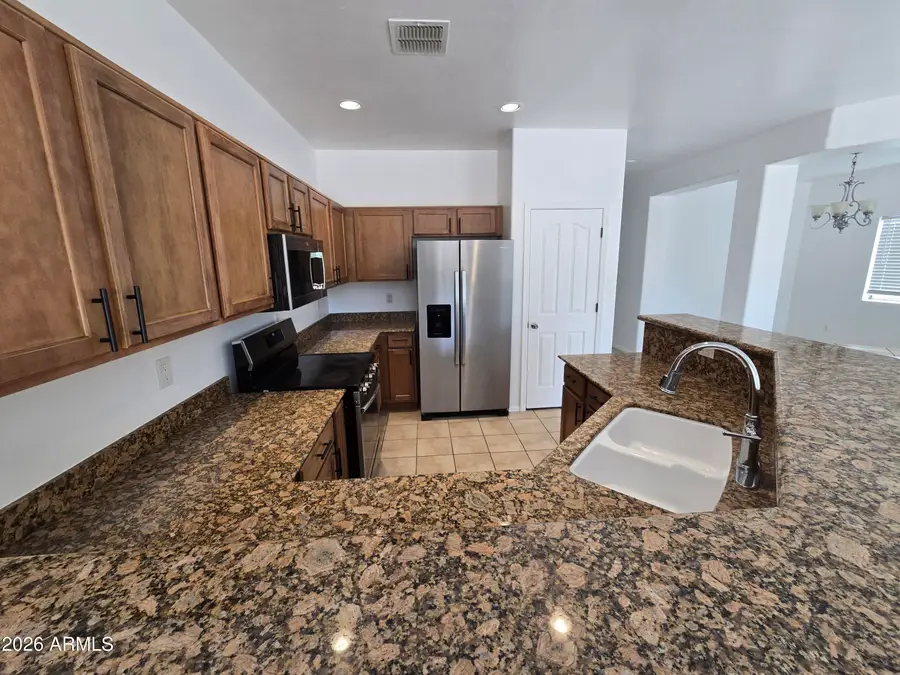 2090 W Cave Cotton Loop, Benson, AZ 85602 - #2
