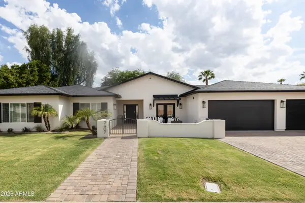7407 E Gold Dust Avenue, Scottsdale, AZ 85258